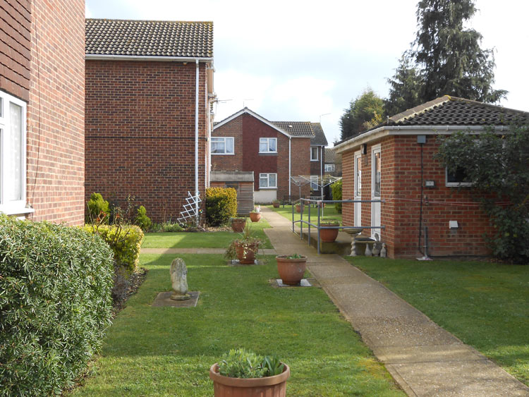 Skeales Court rear laundry block